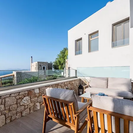 Archangel's Nest - Hug Apartment *